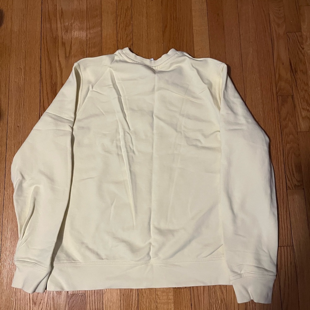 Men’s Nike Crewneck. Used. Light Yellow. Men’s X-Large - fits like Large.